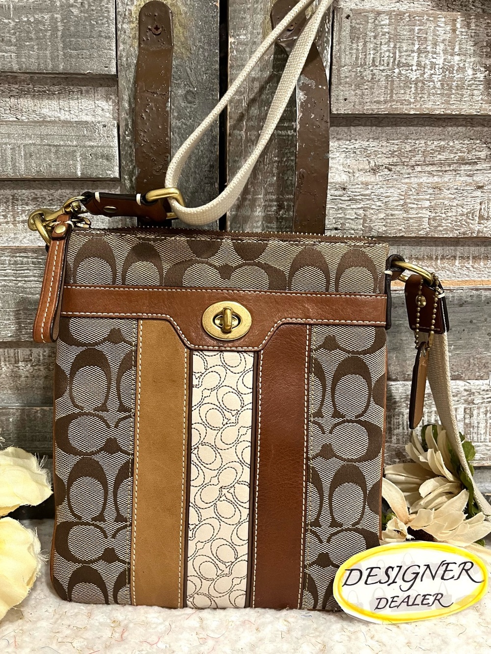 COACH Signature Jacquard & Leather Swing Pack Crossbody Messenger bag VGC!